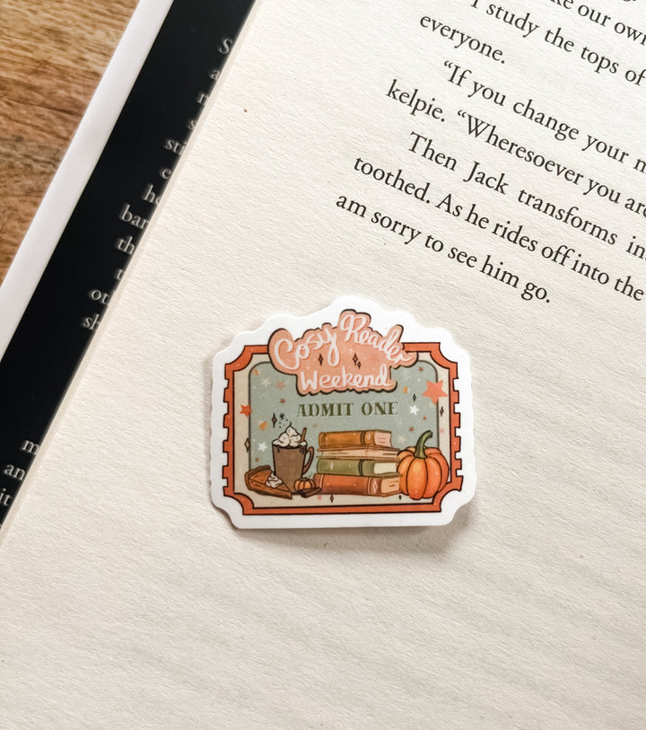 Cosy Reader Weekend glitter sticker