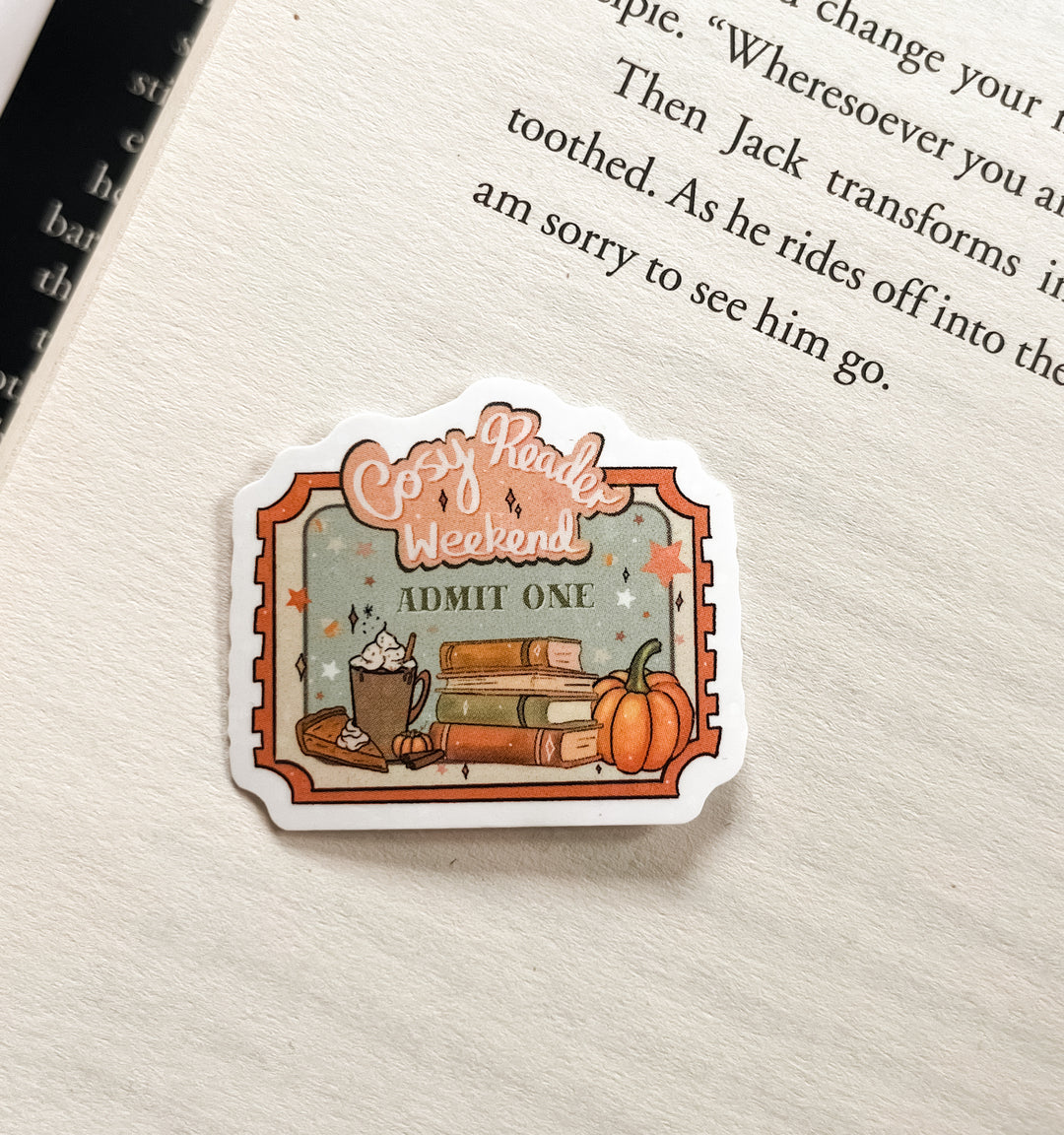 Cosy Reader Weekend glitter sticker