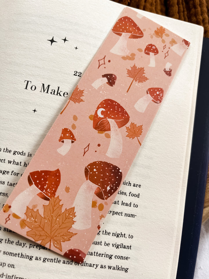 Mushroom cosy bookmark