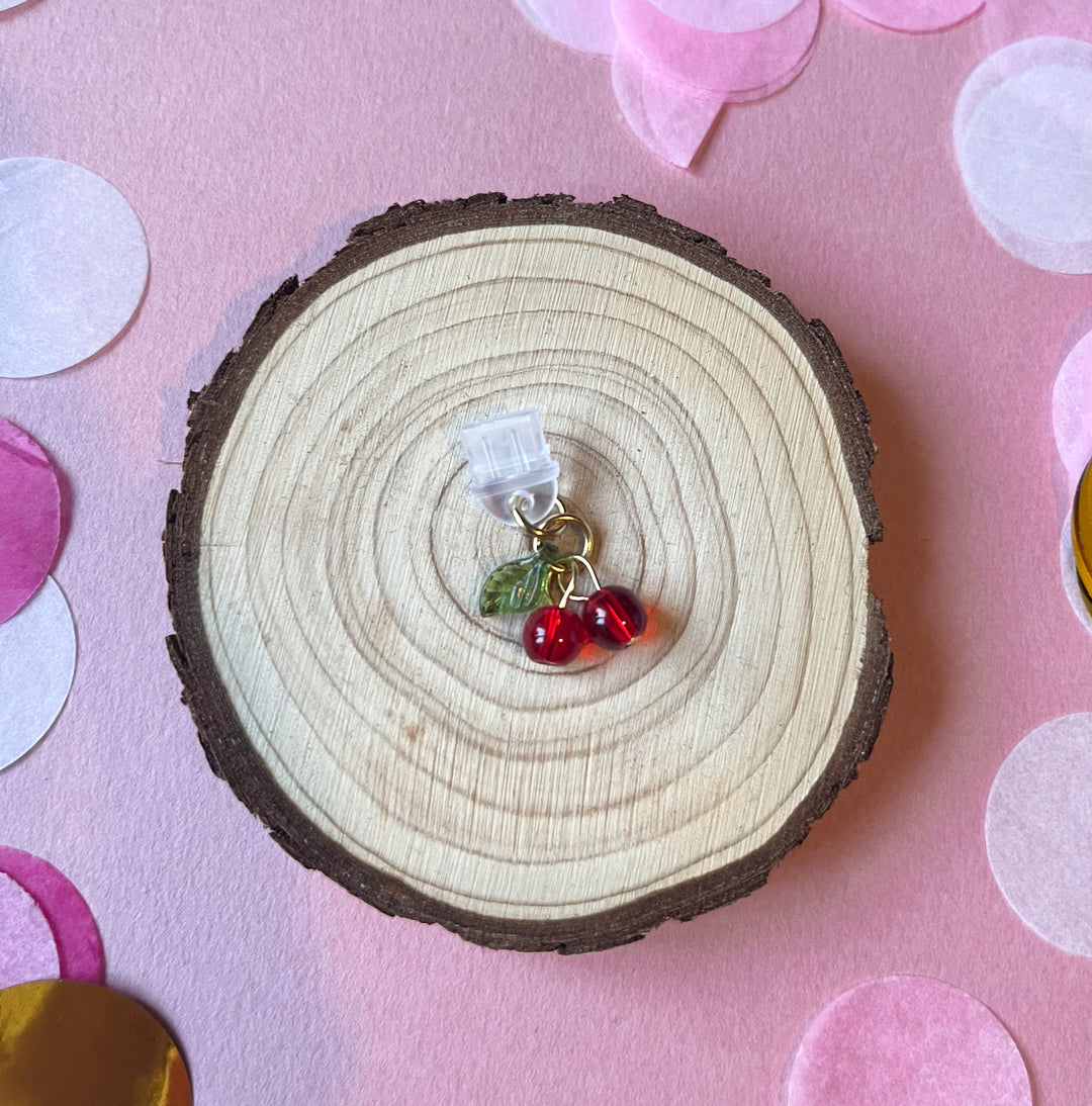 Kindle cherry charm dust stopper